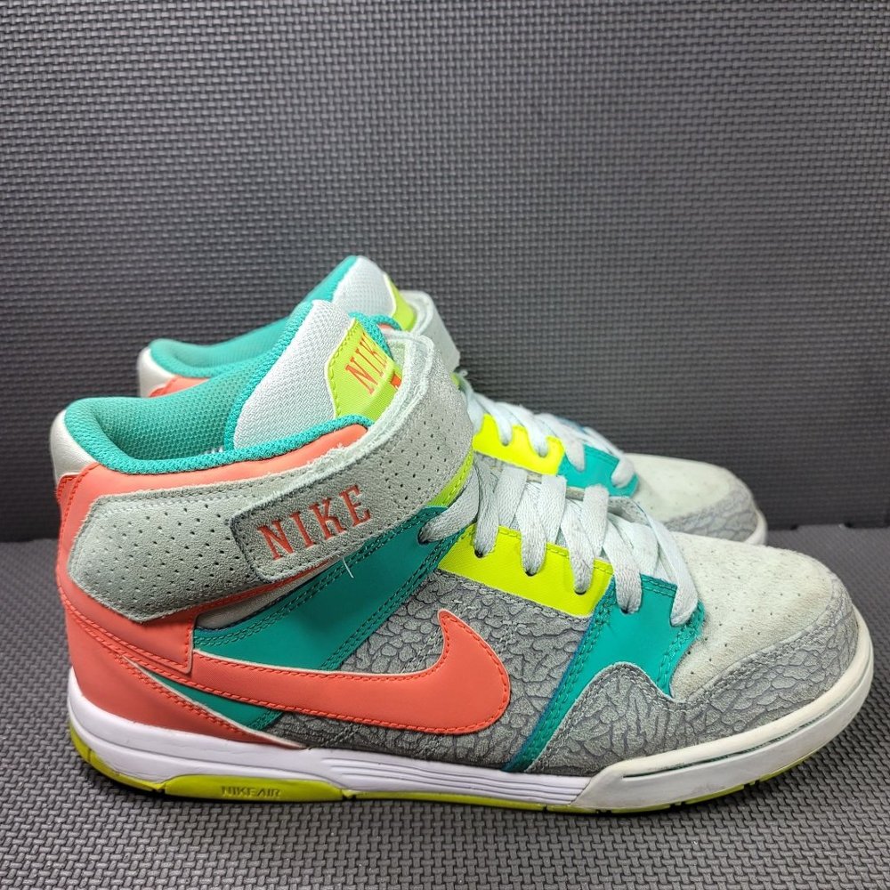 Womens Sz 10.5 Grey Nike Air Morgan SB Dunk High Sneakers